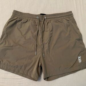 Kith Nylon Active Shorts Men (XL)